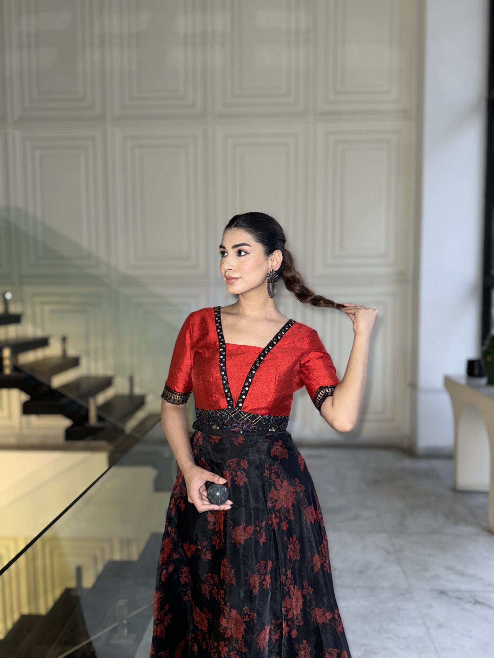 zehra noir – modern heritage set zehra noir – modern heritage set