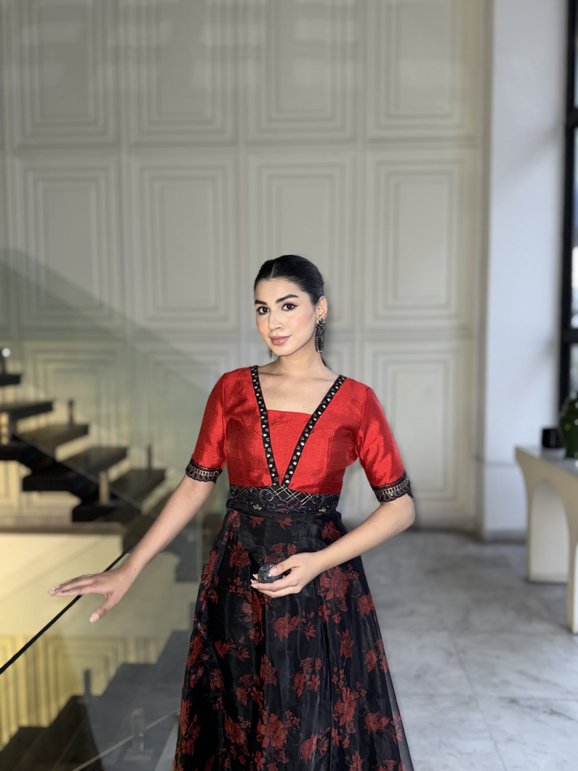 zehra noir – modern heritage set zehra noir – modern heritage set